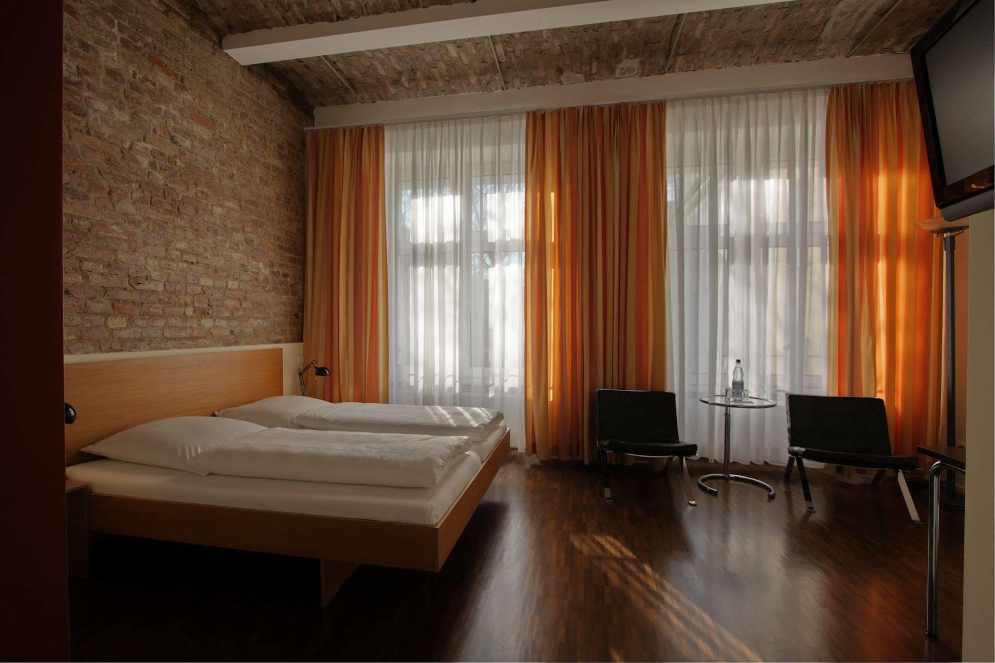 Hotel Johann Berlin Exterior photo